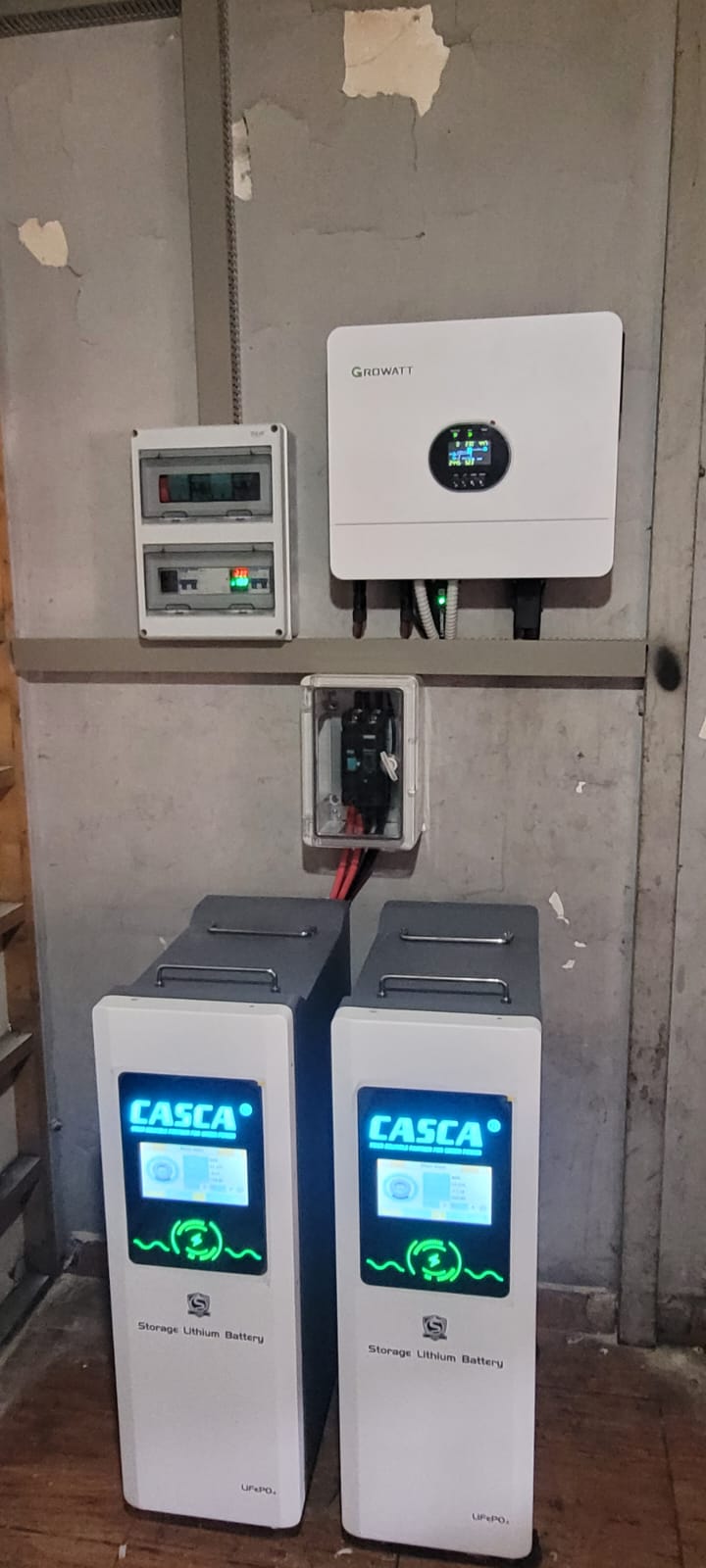 Parallel battery bank